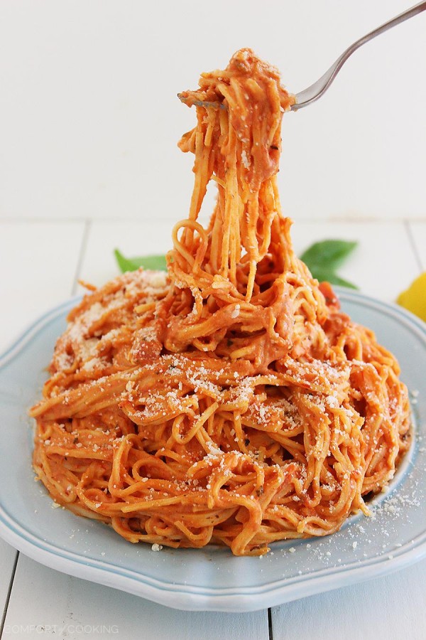 Pink Sauce Pasta - Easy + 3 Ingredient Pasta Recipe