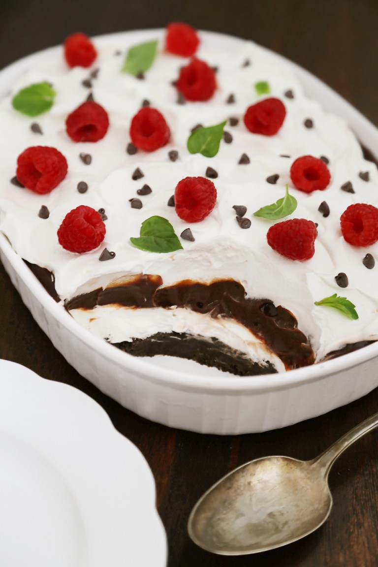 No Bake Creamy Oreo Layer Dessert The Comfort Of Cooking