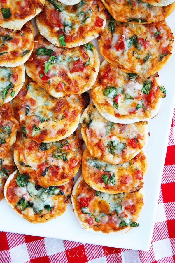 Make Your Own Mini Pizzas + Homemade Pizza Dough – The Comfort of Cooking