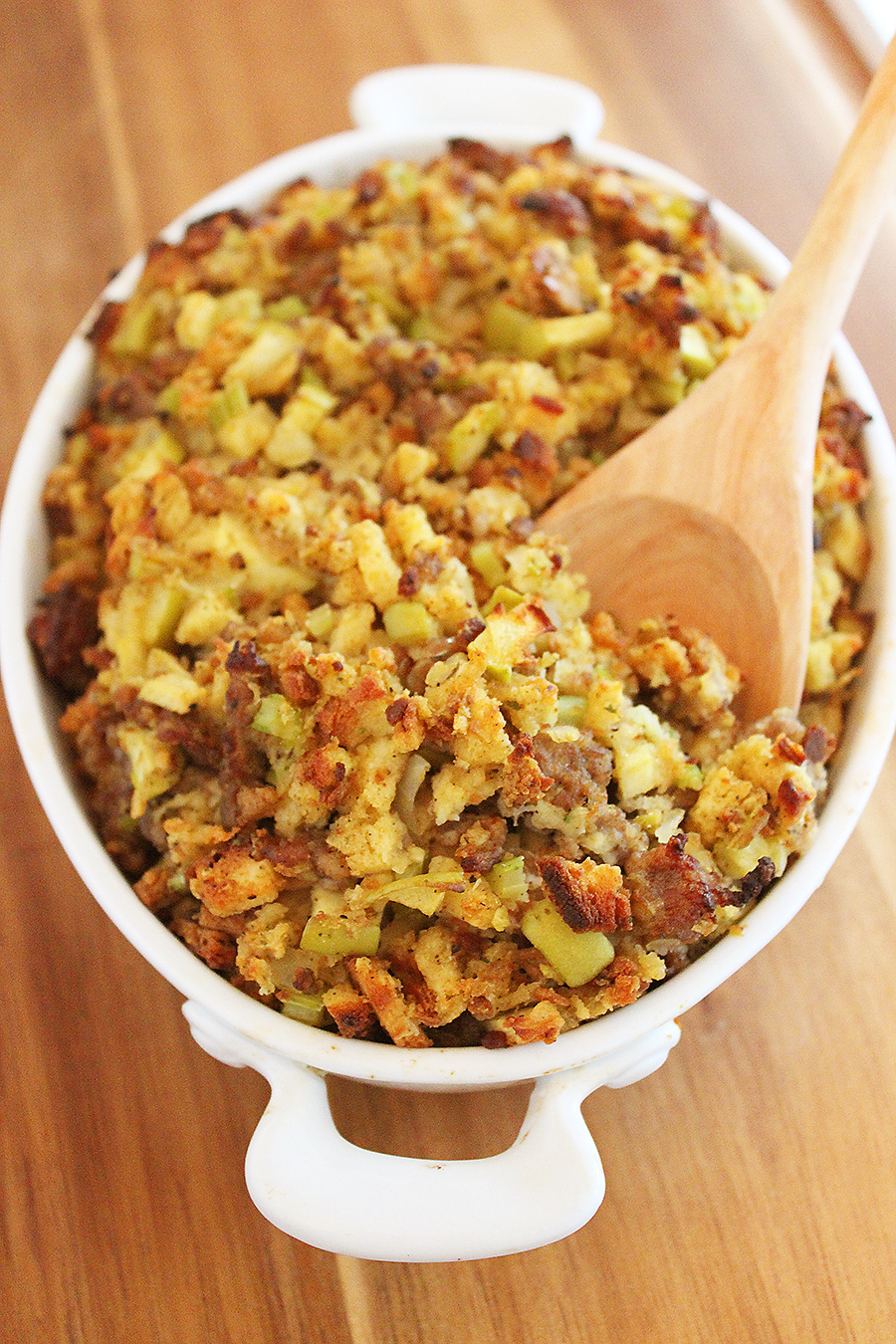 Best Ever Sausage, Sage and Apple Stuffing – The Comfort of Cooking