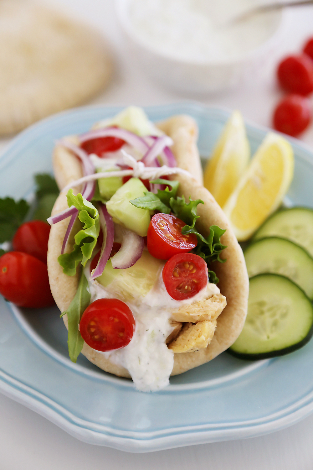 Slow Cooker Chicken Gyros with Tzatziki Sauce – The Comfort of Cooking