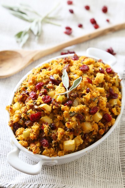 Sausage, Apple and Cranberry Cornbread Stuffing – The Comfort of Cooking
