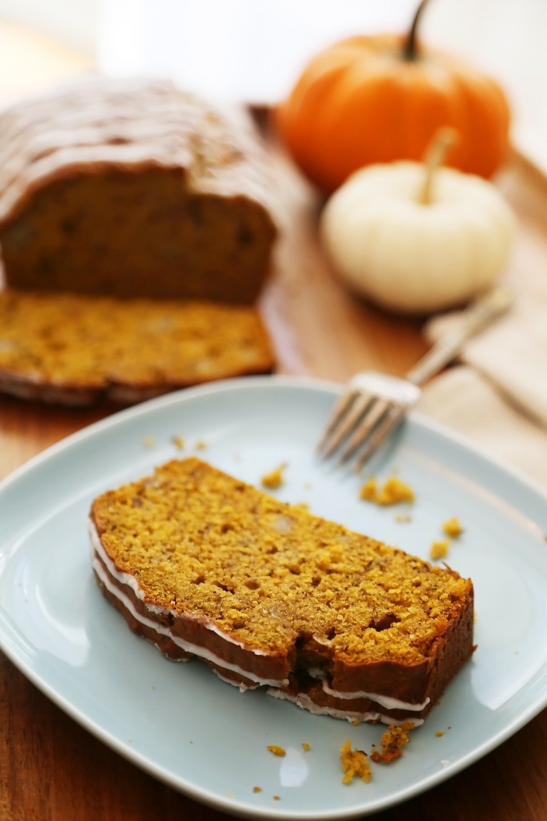 Pumpkin Banana Bread with Vanilla Glaze – The Comfort of Cooking