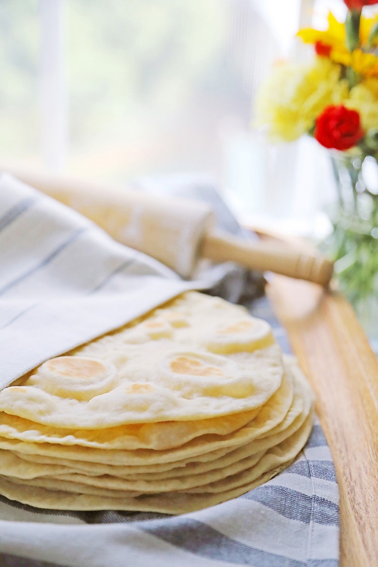 Homemade Soft Flour Tortillas – The Comfort of Cooking